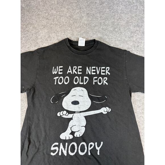 VINTAGE We Are Never Too Old For Snoopy Shirt Mens Medium Black Delta Pro Weight - Picture 4 of 7